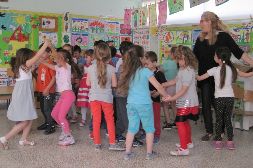 skola u Kornu english classroom Cyprus